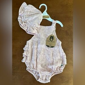 Rabbit + Bear organic cotton 2 piece ruffle romper and matching hat